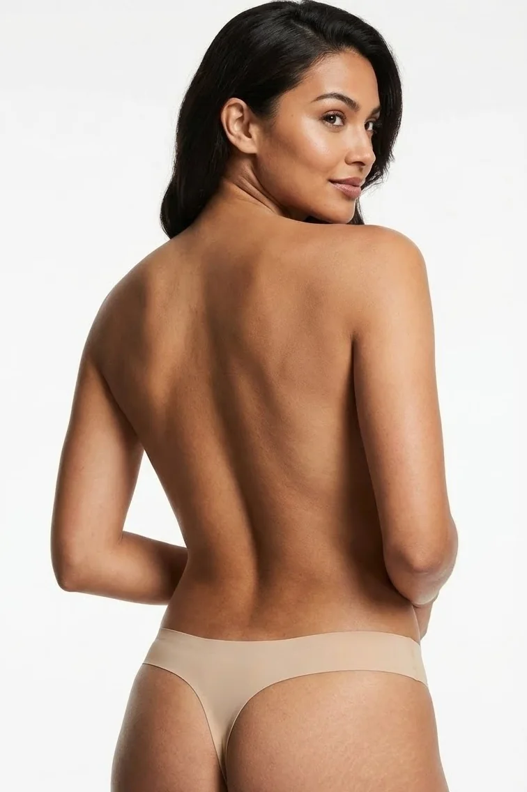 LunaIntim İz Yapmayan Nude Lazer Kesim Tanga Dikişsiz (Seamless) ve Görünmez Model - Arka Görünüm